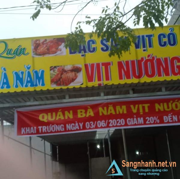 Sang quán nhậu vịt quay mặt tiền đường 51, phường Phú Tân, thành phố Thủ Dầu Một, Bình Dương.