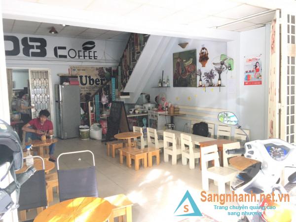 Sang quán cafe