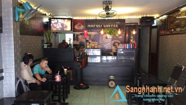 Sang quán cafe