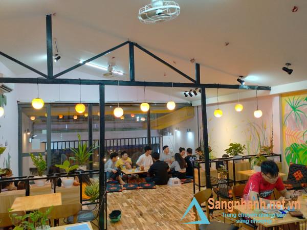 Sang quán cafe