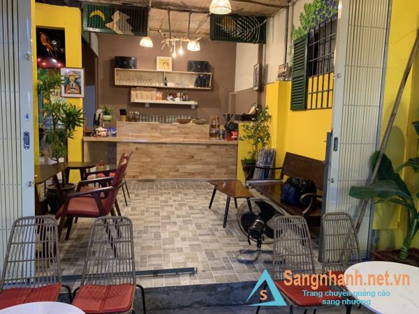 Sang quán cafe