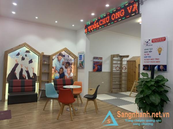 Sang trường mầm non