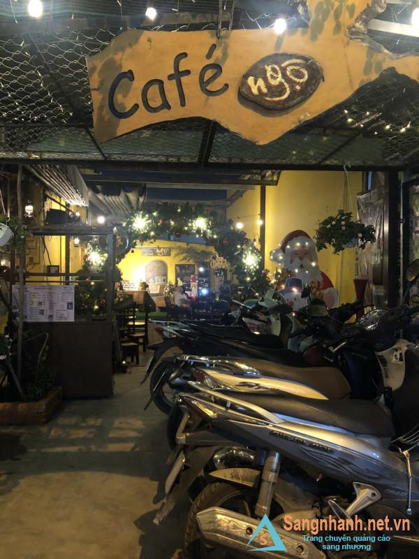 Sang quán cafe