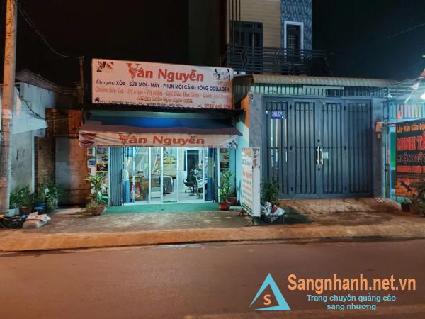 Sang Nhượng Spa Nhỏ Ở Trung Tâm Hóc Môn