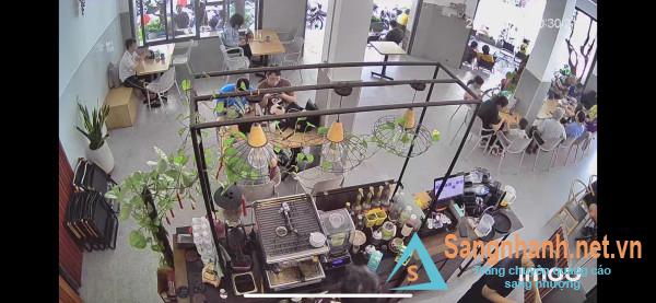 Sang quán cafe