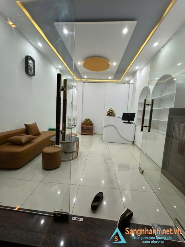 Sang nhượng spa