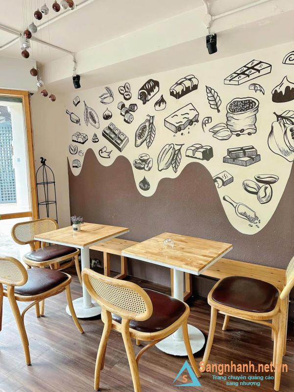 Sang quán cafe