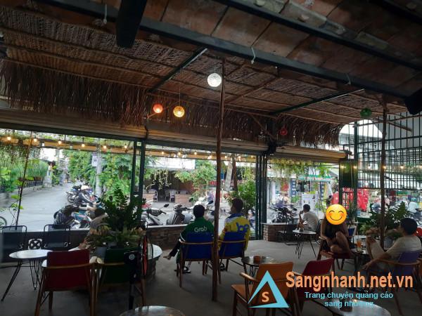 Sang quán cafe