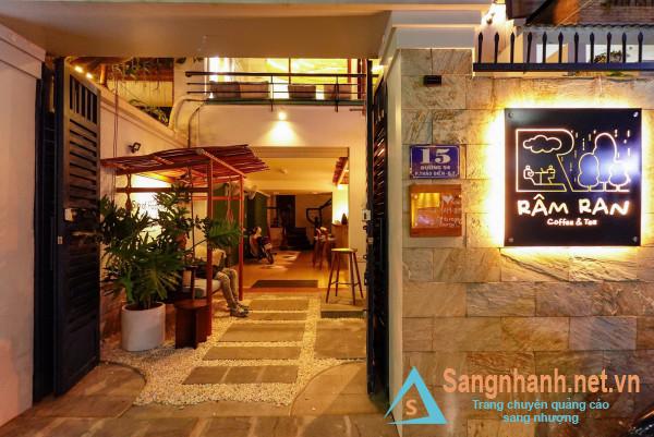 Sang quán cafe