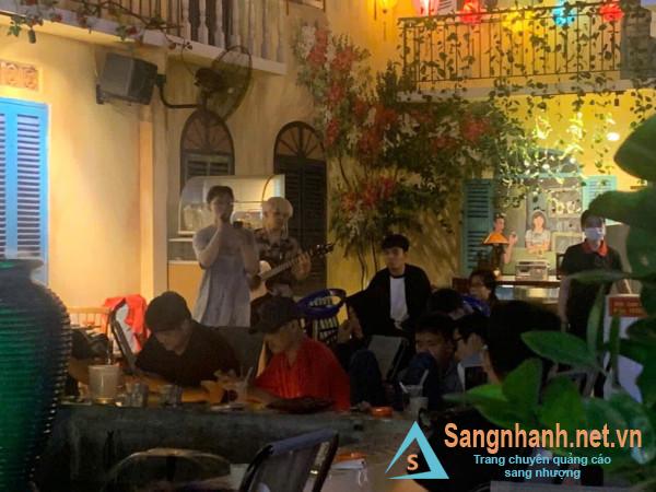 Sang quán cafe