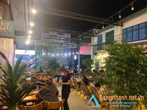 Sang quán cafe