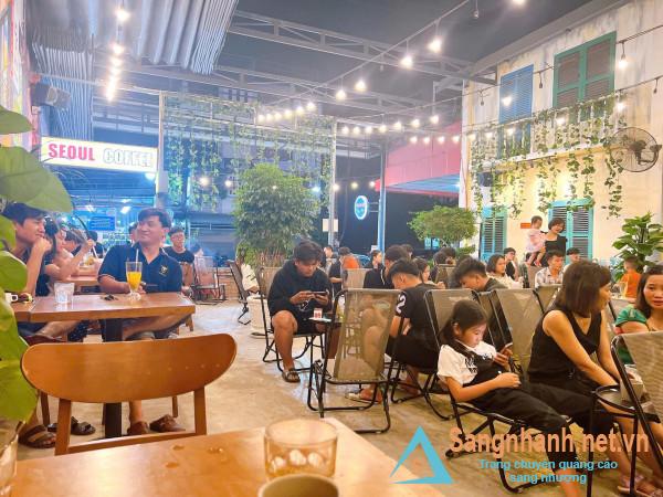Sang quán cafe