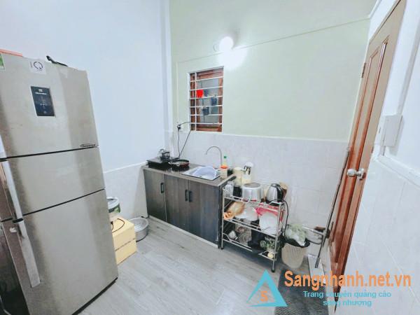 Sang nhà trọ