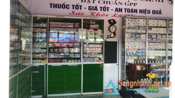 Sang nhà thuốc tây