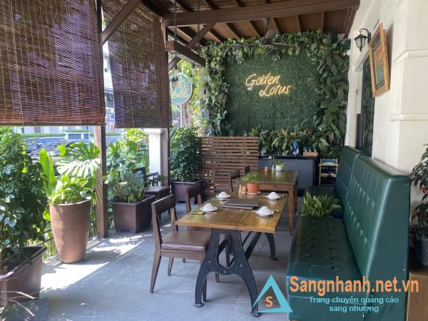 Sang nhà hàng