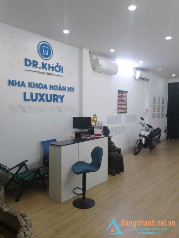Sang phòng khám nha khoa