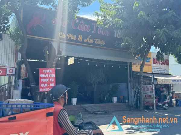 Sang quán cafe