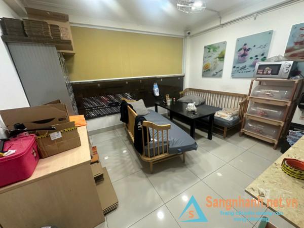 Sang shop thời trang