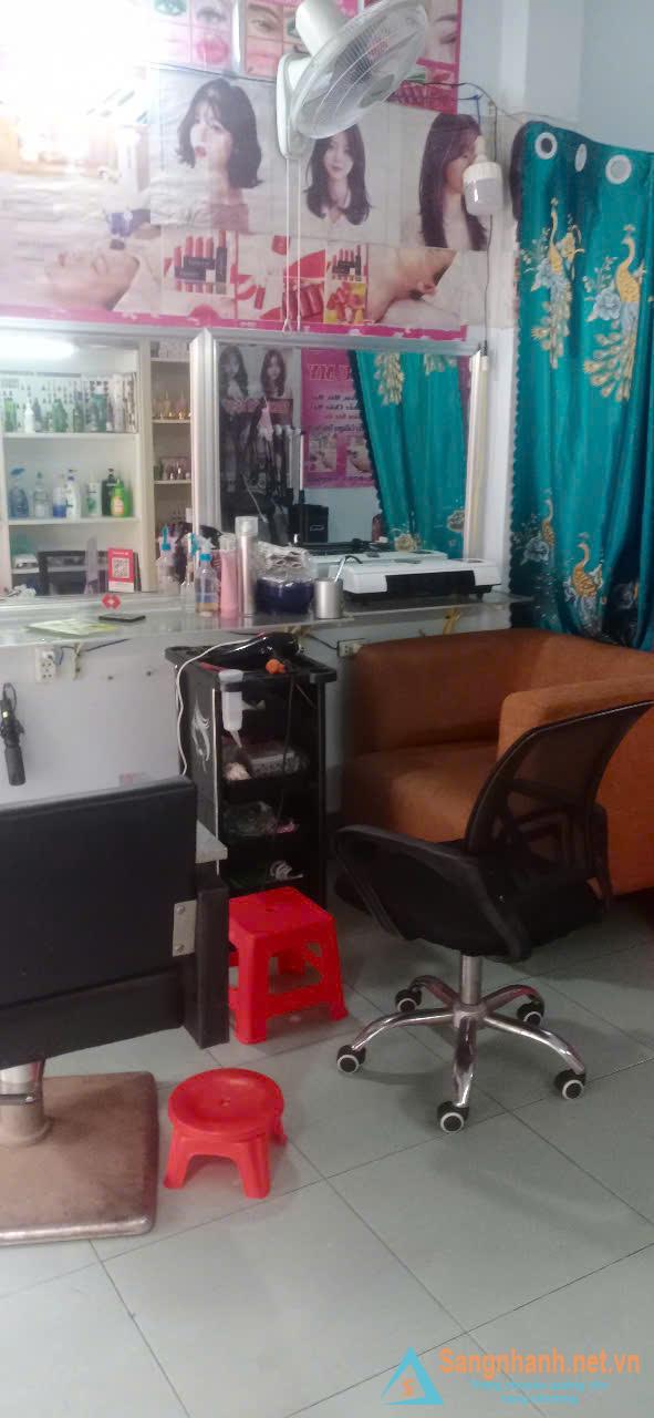 Sang tiệm tóc - nail