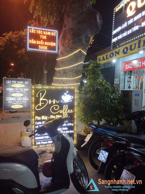 Sang quán cafe